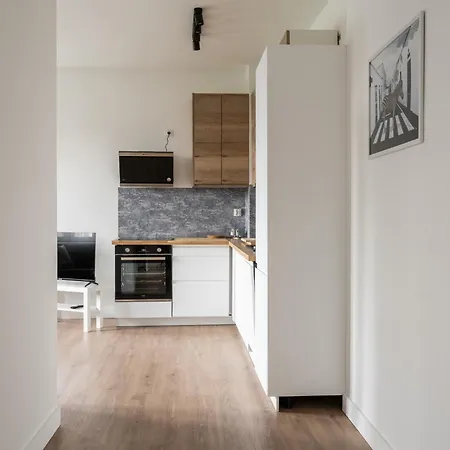 Rentplanet - Olbinska Appartement